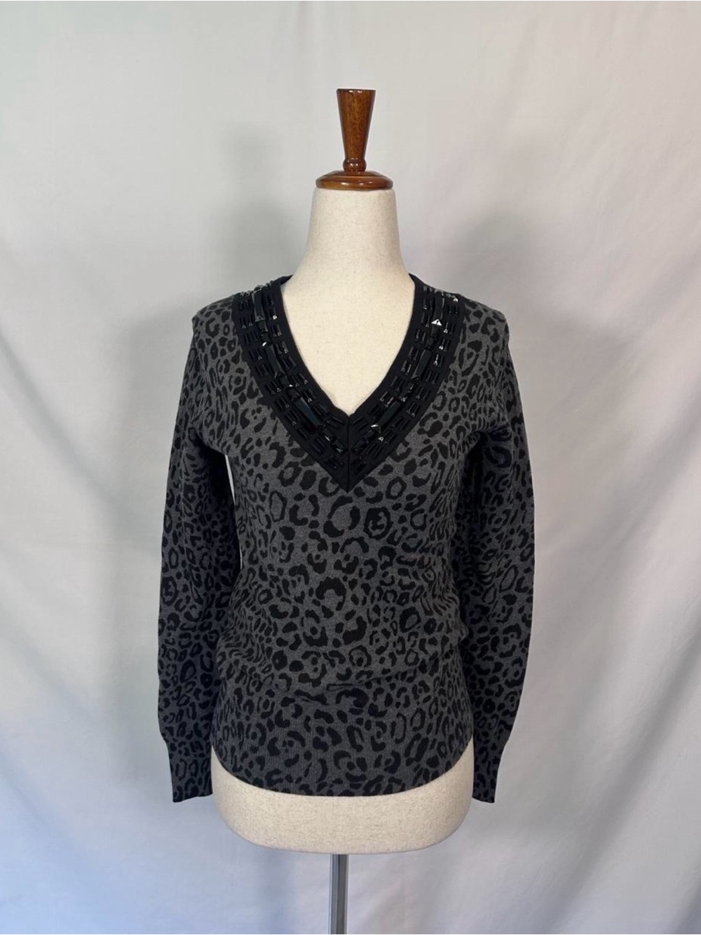 Y2K Michael Kors Charcoal Gray Leopard V-Neck Sweater with Beaded Trim